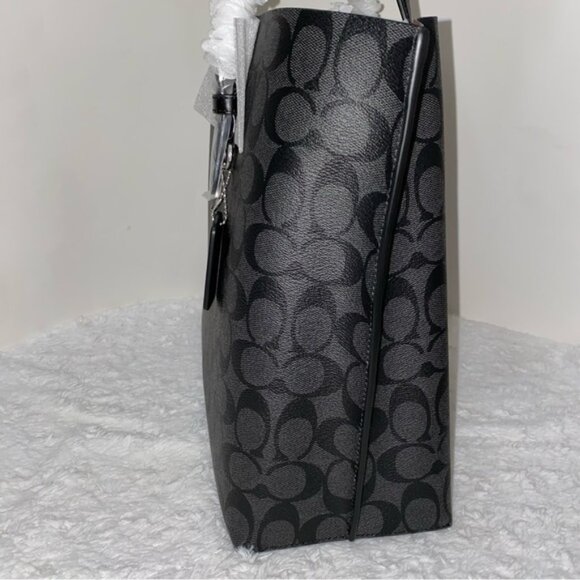 Coach Mollie Tote In Signature Canvas New - Picture 2 of 12